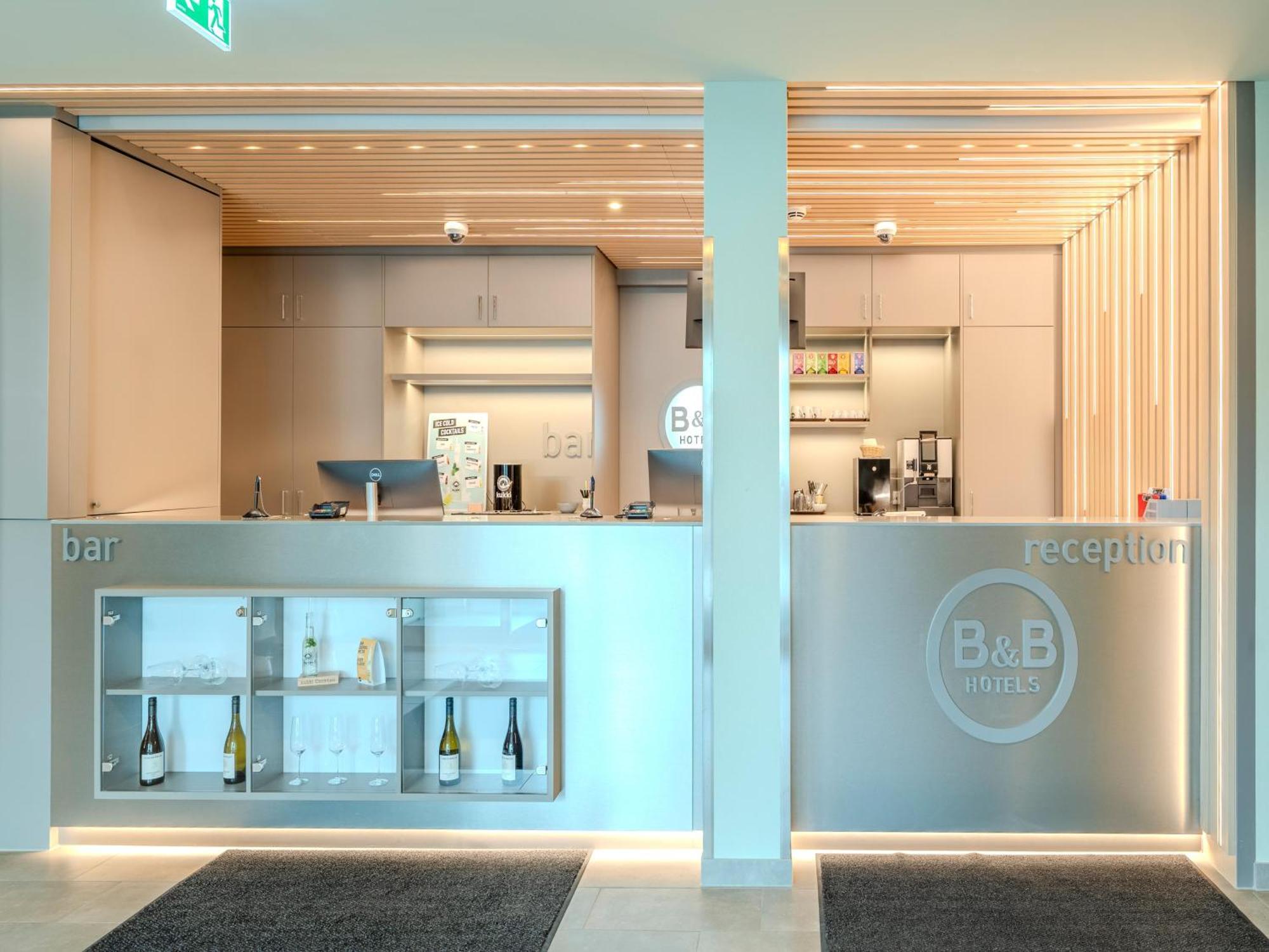B&B Hotel Offenburg-Hbf Ngoại thất bức ảnh